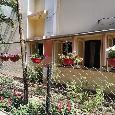 Riverview Guest House Guwahati Exterior foto