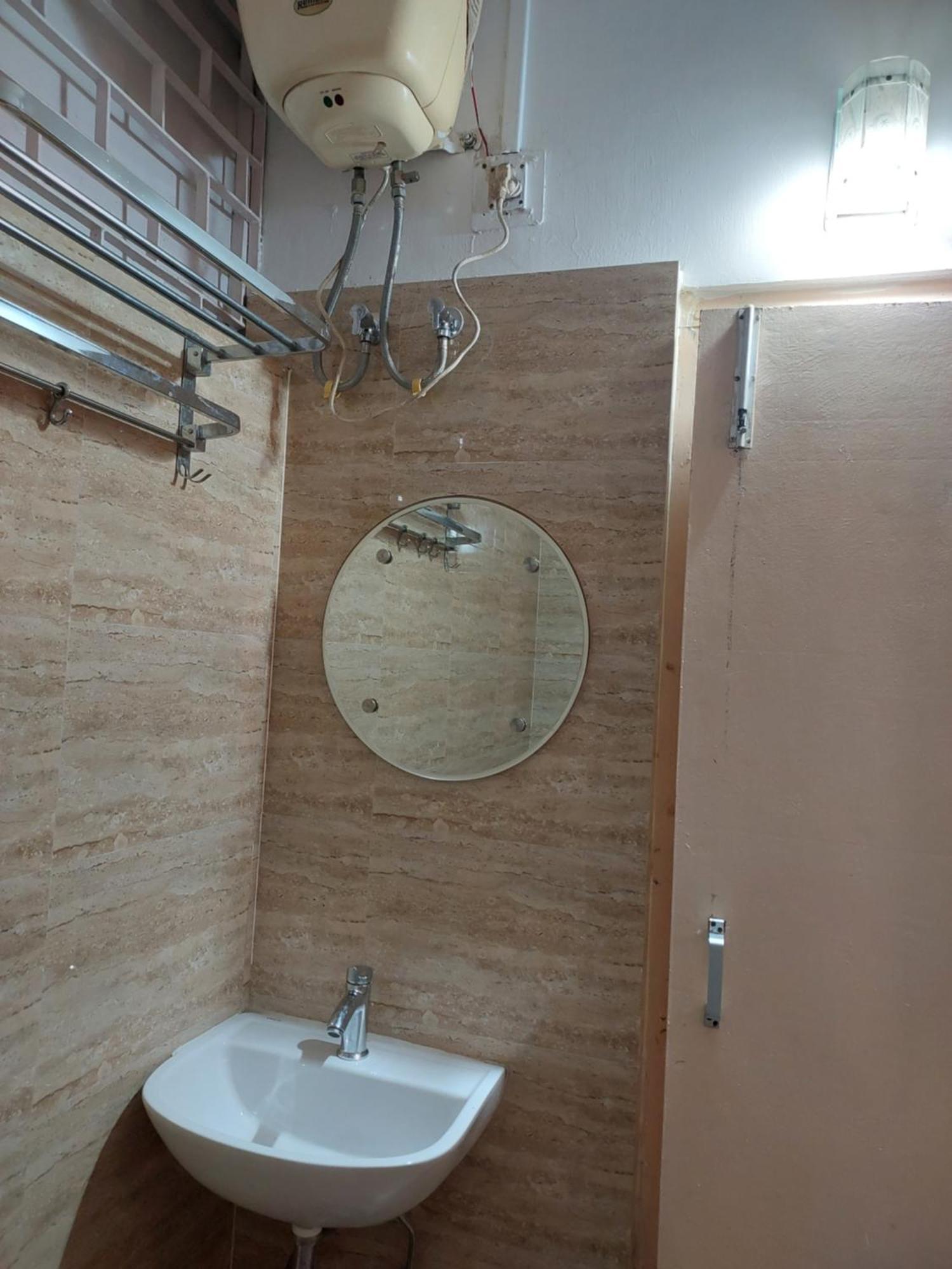 Riverview Guest House Guwahati Exterior foto