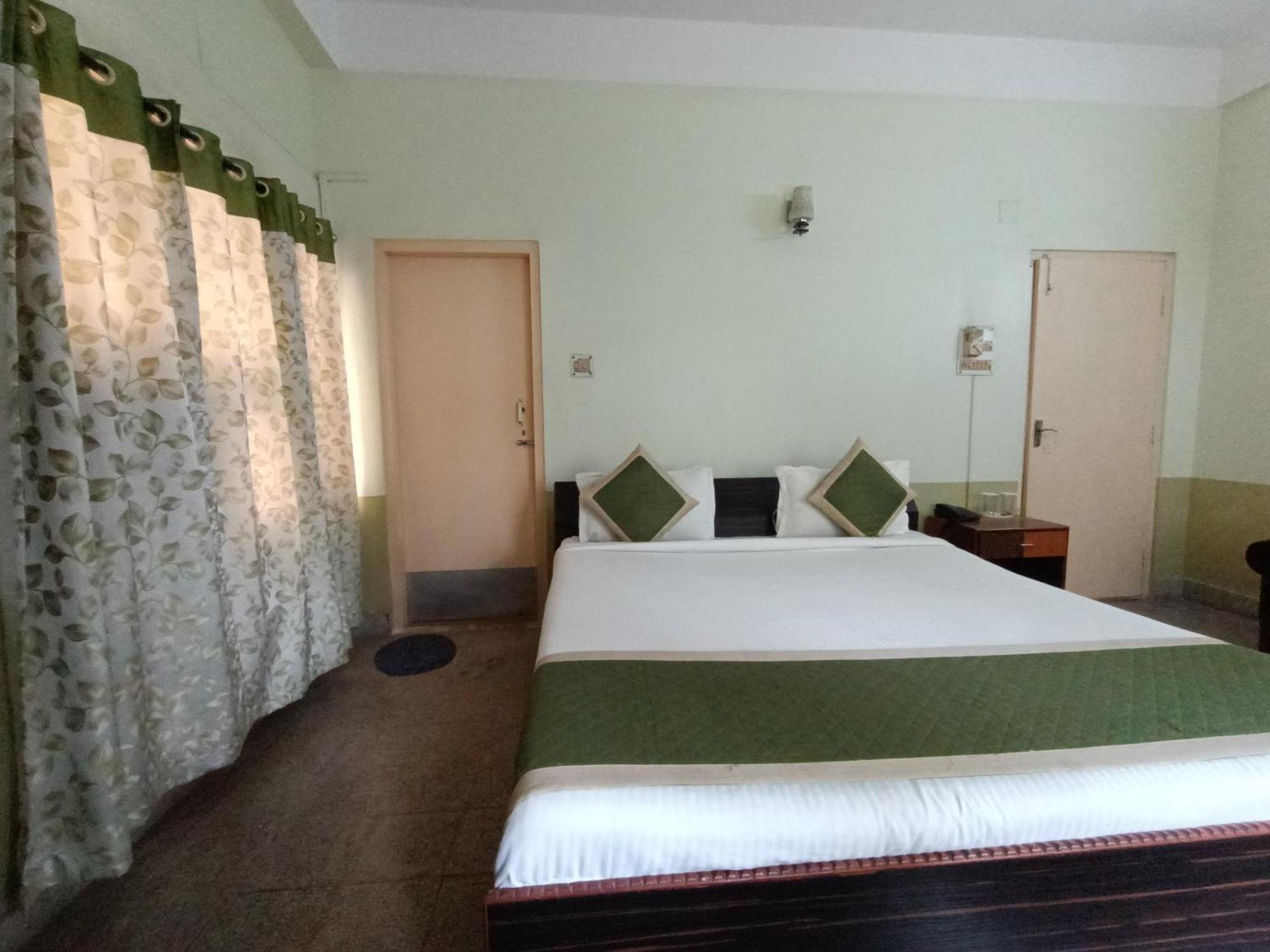 Riverview Guest House Guwahati Exterior foto